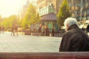 8 ways for a healthy and happy retirement life