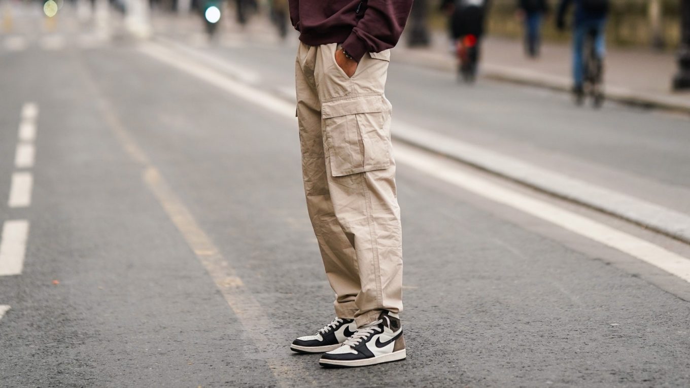 5 Reasons Why Cargo Pants for Men Are a Must-Have