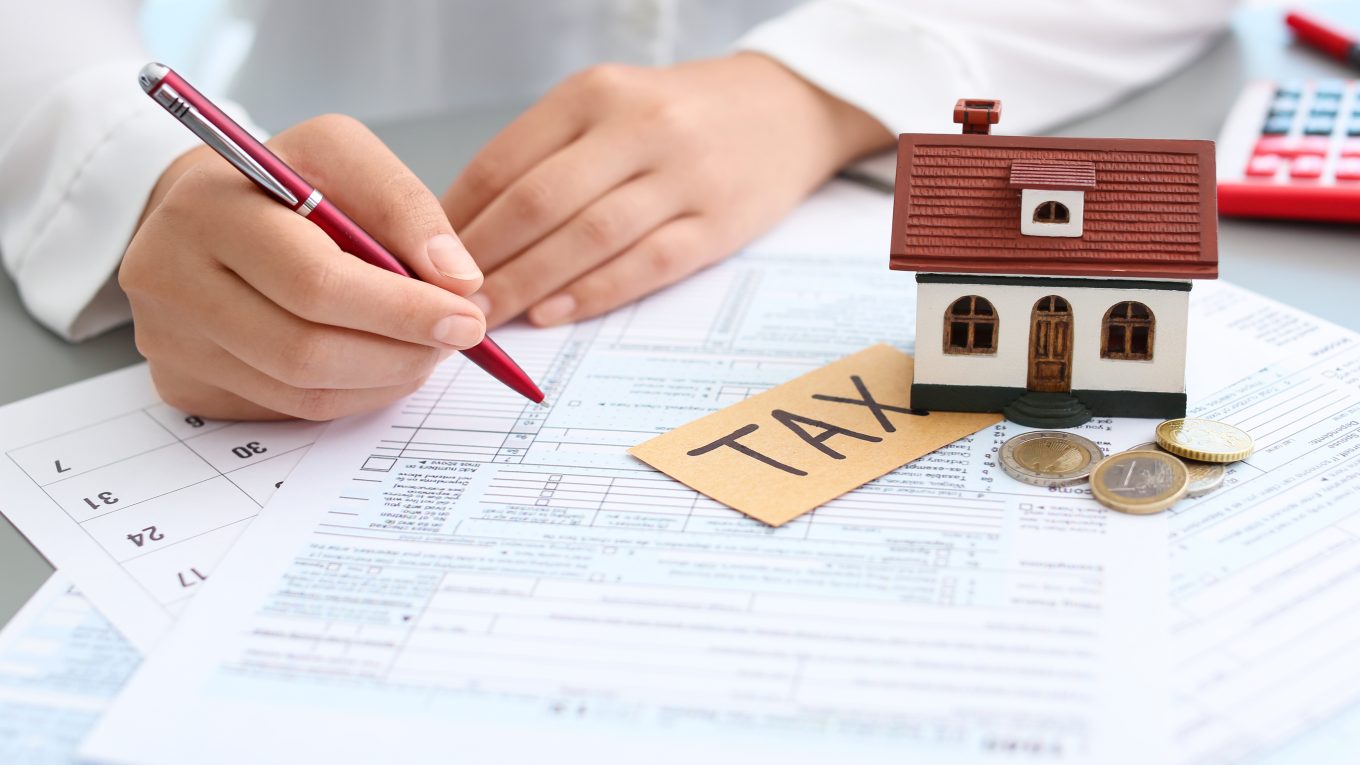 Who Pays the Property Taxes When You Sell Your House